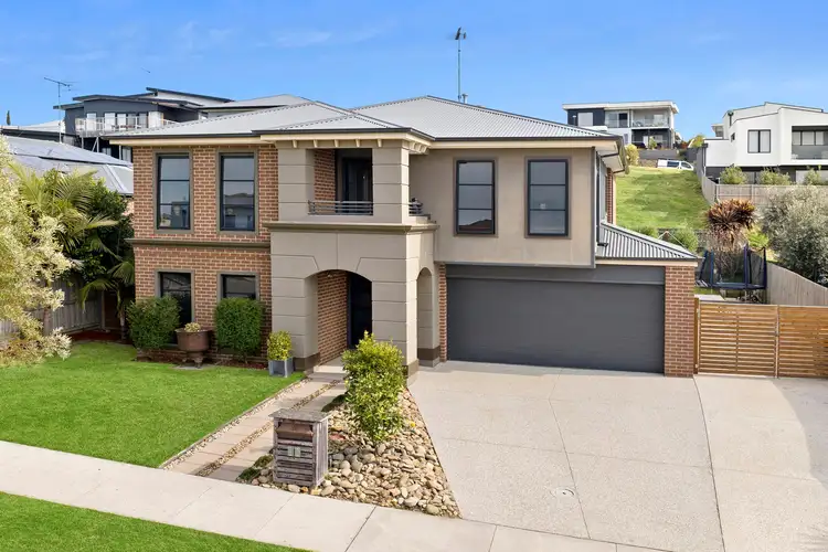 12 Woolondoon Drive, Highton VIC 3216