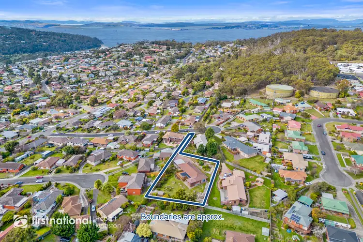 14 Serre Road, Kingston TAS 7050