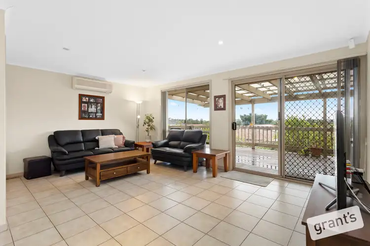 Fifth view of Homely house listing, 15 Preston Avenue, Endeavour Hills VIC 3802
