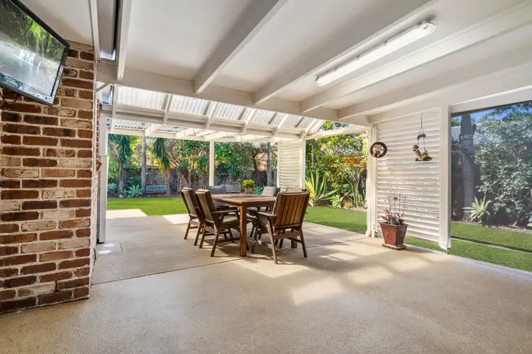 Second view of Homely house listing, 2 Ronald Court, Wellington Point QLD 4160