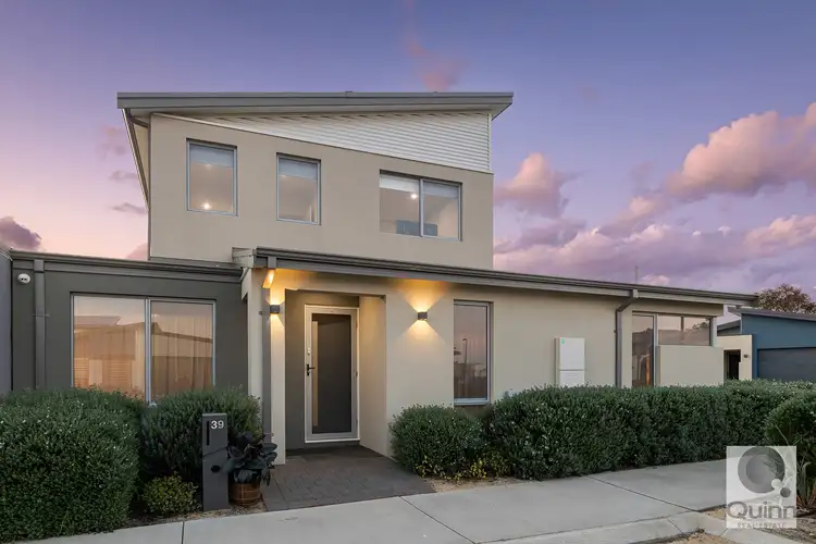 39 Plunkett Turn, Canning Vale WA 6155