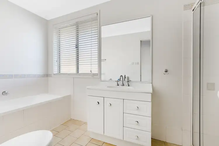 Fifth view of Homely house listing, 21 Timms Place, Horsley NSW 2530