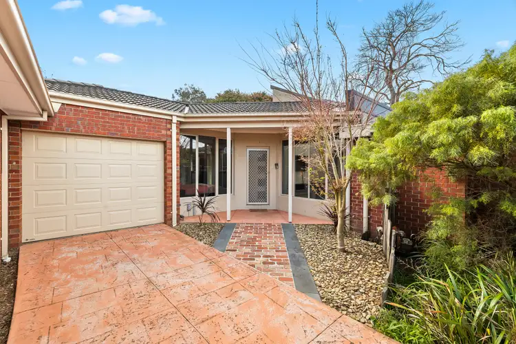 2/12 Norma Crescent South, Knoxfield VIC 3180