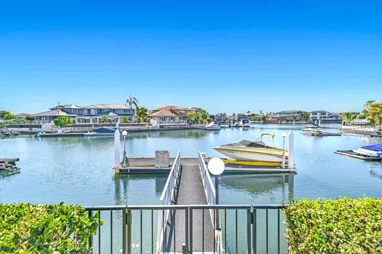 37 Sundance Way, Runaway Bay QLD 4216