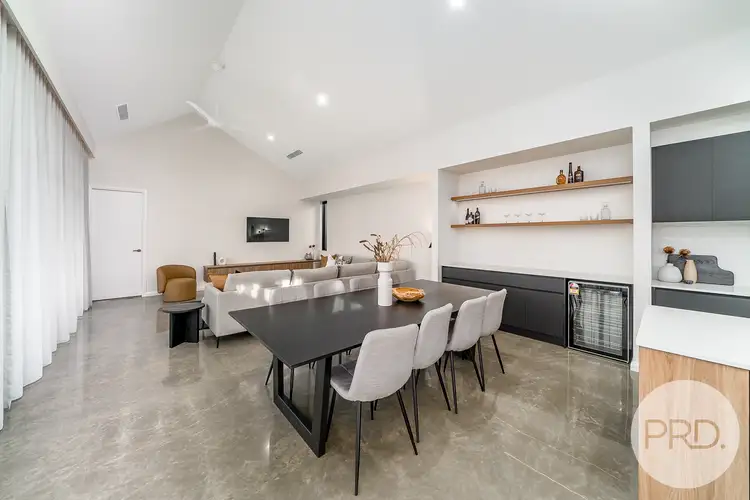 Sixth view of Homely house listing, 10 Valencia Drive, Gobbagombalin NSW 2650