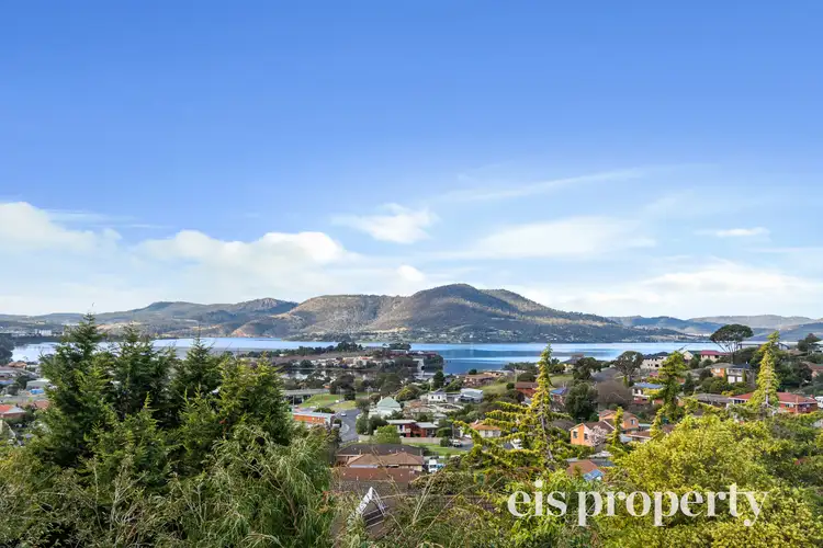 9 Nathan Street, Berriedale TAS 7011