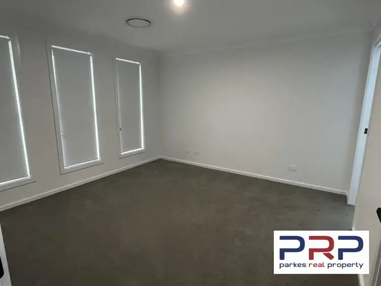 Seventh view of Homely house listing, 10 Cedar Crescent, Parkes NSW 2870