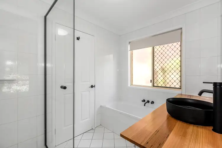 Sixth view of Homely townhouse listing, 9/38 Murev Way, Carrara QLD 4211