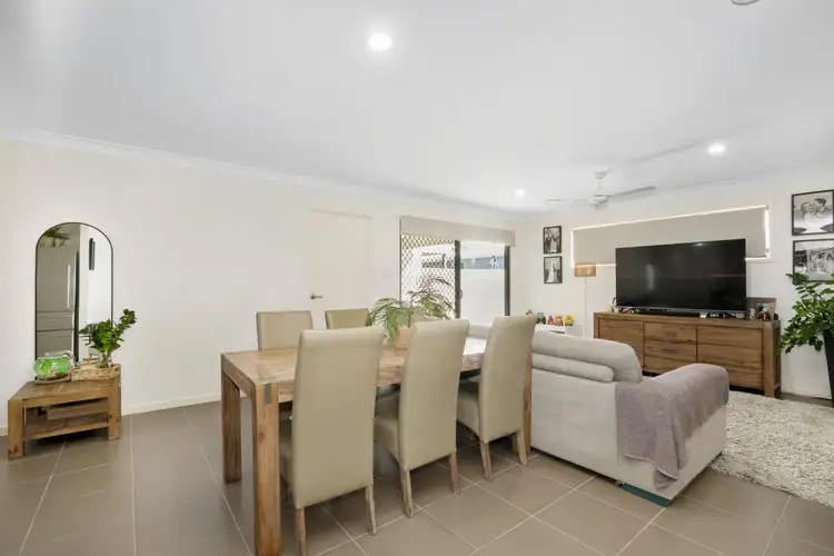 Fourth view of Homely unit listing, 2/20 Amara Street, Rural View QLD 4740
