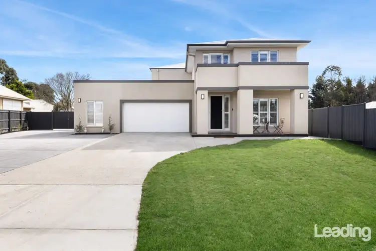 5 Wilson Place, Gisborne VIC 3437