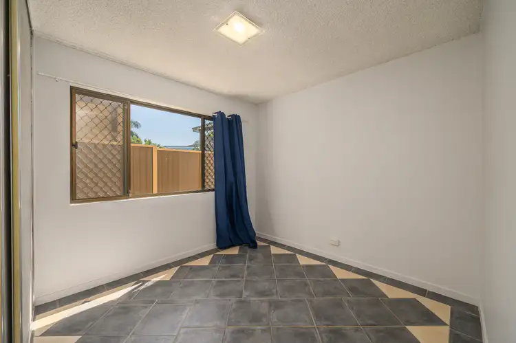 Sixth view of Homely unit listing, 5/251 Auckland Street, South Gladstone QLD 4680