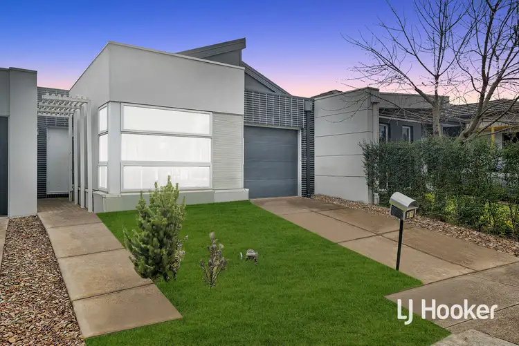 31 Parkleigh Drive, Kurunjang VIC 3337