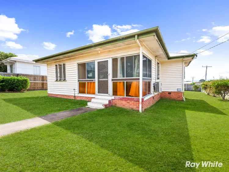 20 Stuart Street, Eastern Heights QLD 4305