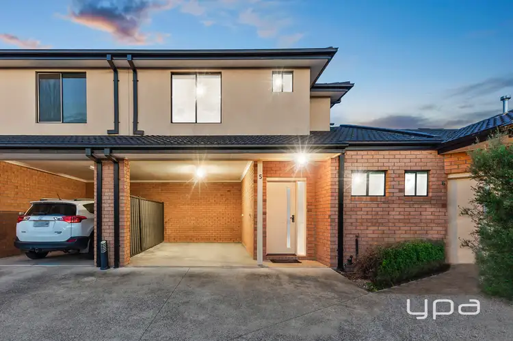 Main view of Homely townhouse listing, 5/6-8 Glendenning Street, St Albans VIC 3021
