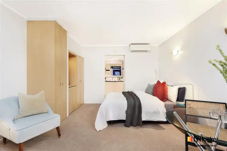 Main view of Homely studio listing, 203/6-8 Ward Avenue, Elizabeth Bay NSW 2011