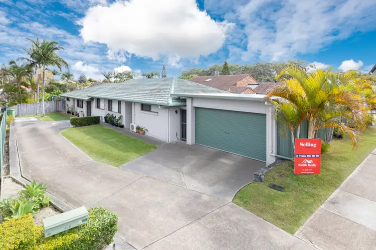 2/48 Usher Avenue, Labrador QLD 4215