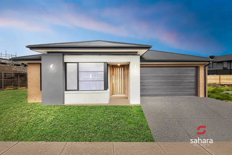 18 League Road, Donnybrook VIC 3064