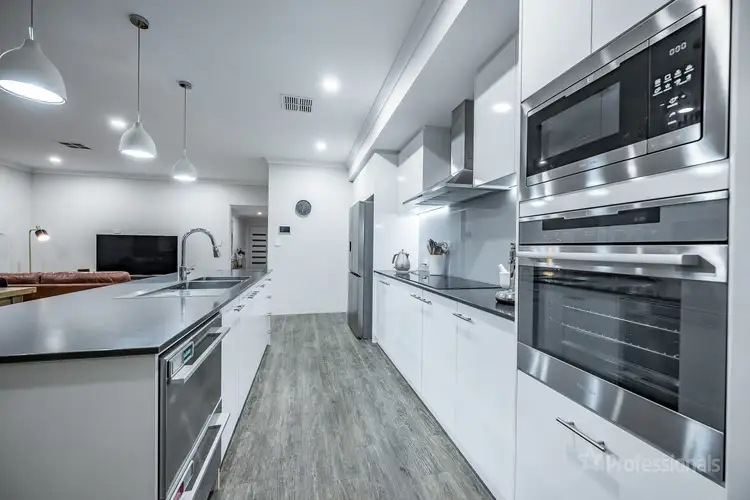 Fourth view of Homely house listing, 4 Apricot Road, Eglinton WA 6034