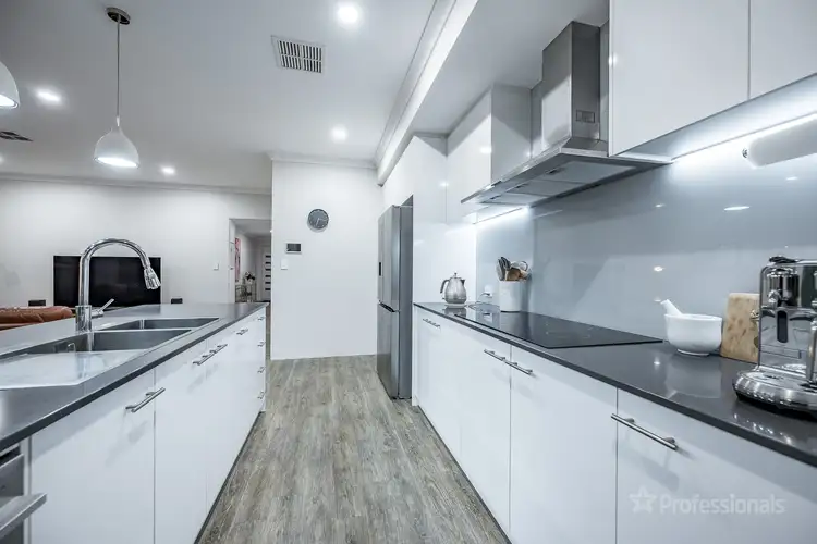 Fifth view of Homely house listing, 4 Apricot Road, Eglinton WA 6034