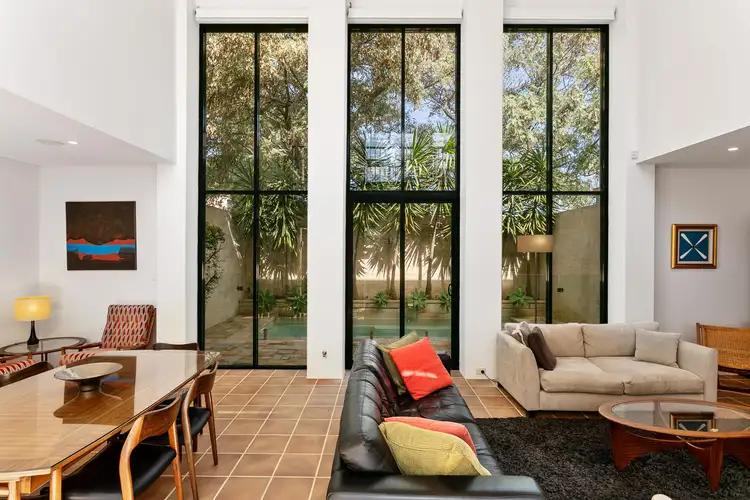 14A Osborne Parade, Claremont WA 6010