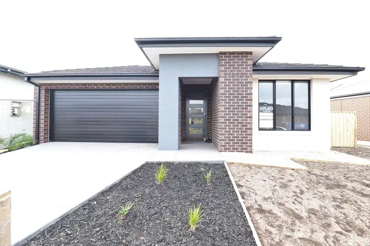 15 Glover Street, Mambourin VIC 3024