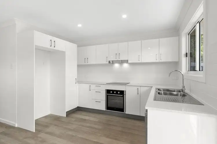 Fourth view of Homely house listing, a/3 Patrick Cres, Saratoga NSW 2251