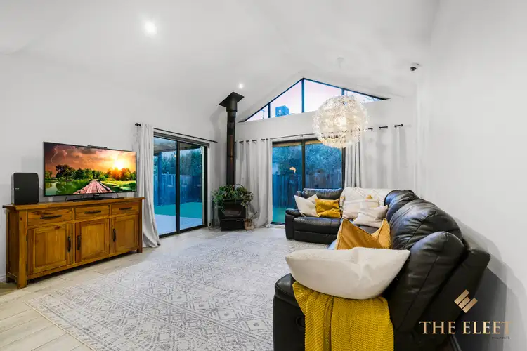 Fifth view of Homely house listing, 39 Riverglades Drive, Sanctuary Lakes VIC 3030