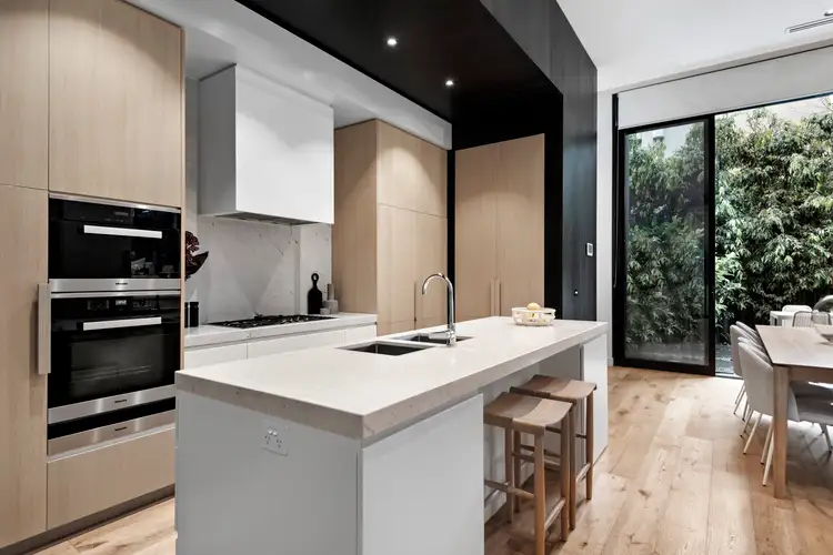 Fourth view of Homely townhouse listing, 4/7 Gardiner Road, Hawthorn VIC 3122