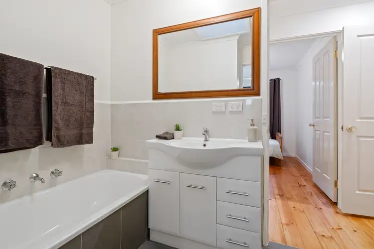 Sixth view of Homely unit listing, 4/127 Arthur Street, Bundoora VIC 3083