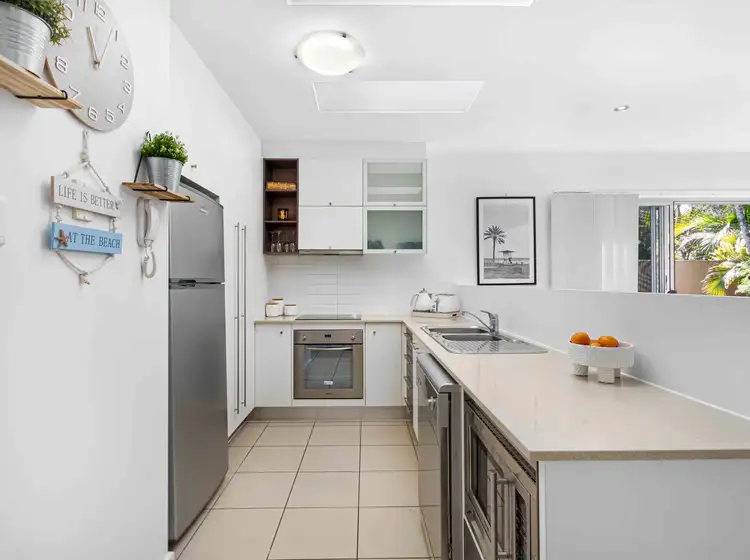 Sixth view of Homely townhouse listing, 27/80 Moolyyir Street, Urangan QLD 4655