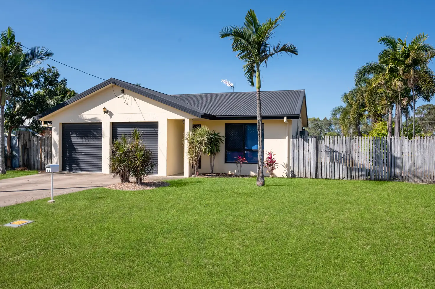 Main view of Homely house listing, 24 Gloucester Crescent, Wulguru QLD 4811