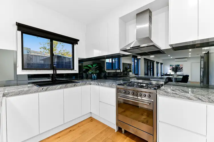 Sixth view of Homely townhouse listing, 2/34 Huxley Avenue, Mulgrave VIC 3170