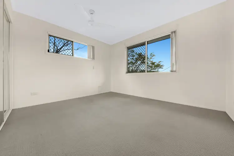 Sixth view of Homely semi-detached listing, 4 Belar Court, Kin Kora QLD 4680