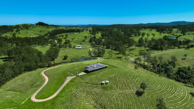 12 Weicks Road, Crediton QLD 4757