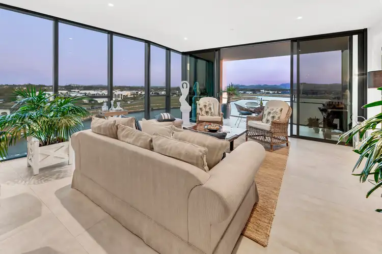 1506/2 The Lanes Boulevard, Mermaid Waters QLD 4218