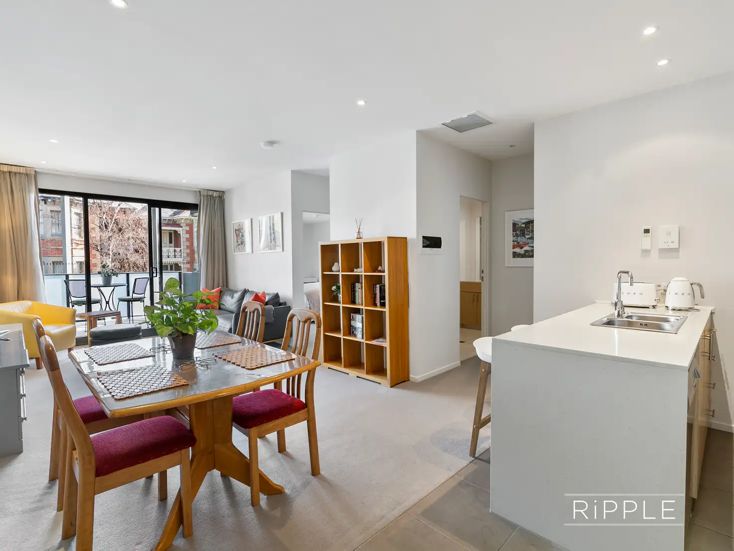 Main view of Homely unit listing, 13/166 Bathurst Street, Hobart TAS 7000