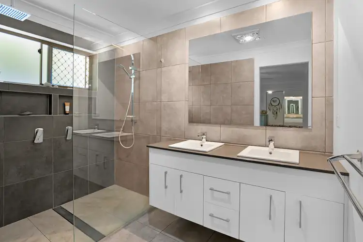 Sixth view of Homely house listing, 129 Hinkler Drive, Worongary QLD 4213