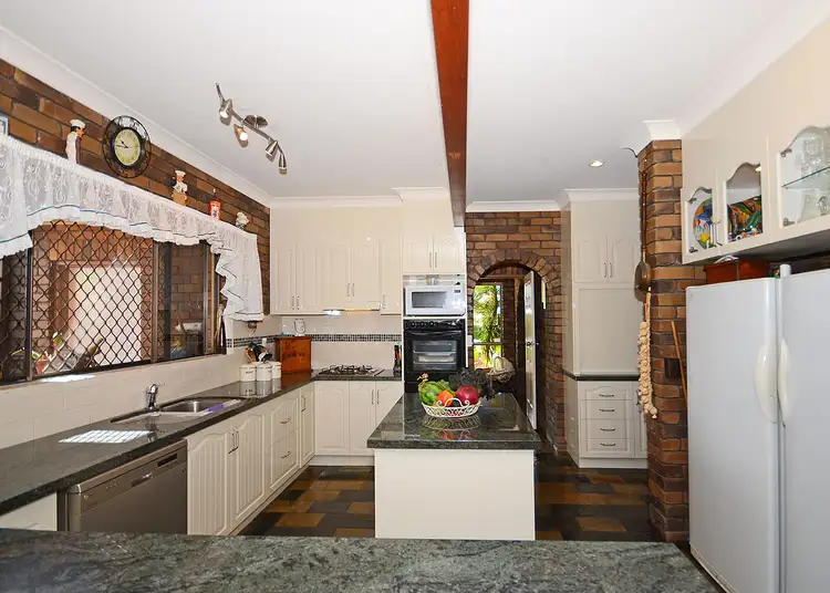 Third view of Homely house listing, 7 Craig Cresent, Pialba QLD 4655