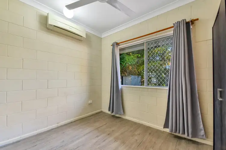 Sixth view of Homely semi-detached listing, 1/5 Favenc Court, Moulden NT 830