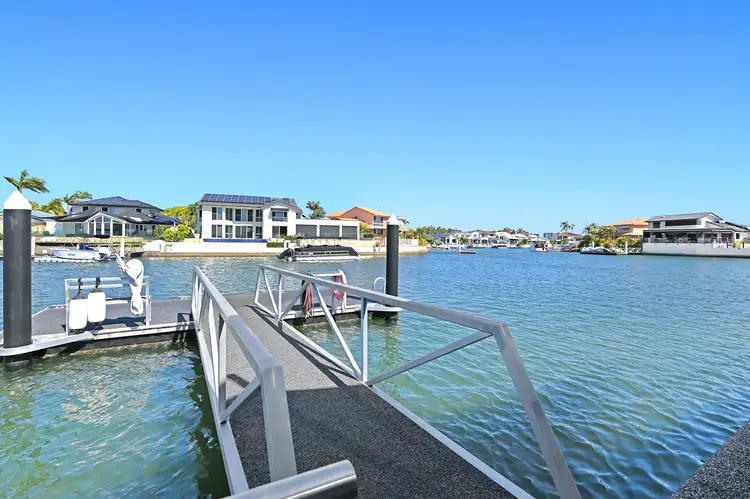 62 Midnight Court, Runaway Bay QLD 4216