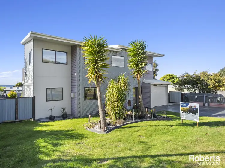 15 Banksia Street, Bicheno TAS 7215