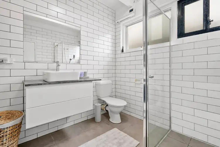 Fifth view of Homely unit listing, 1/8-10 Elcho Street, Newtown VIC 3220