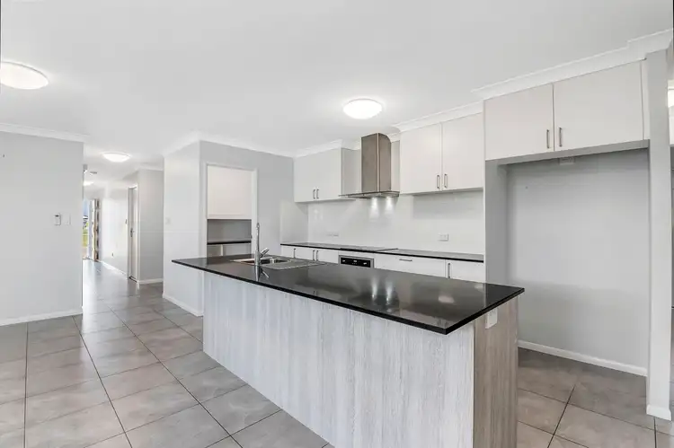 Fifth view of Homely house listing, 90 Conway Street, Mount Low QLD 4818