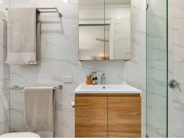 Fifth view of Homely townhouse listing, 4/32 Wooloowin Avenue, Wooloowin QLD 4030