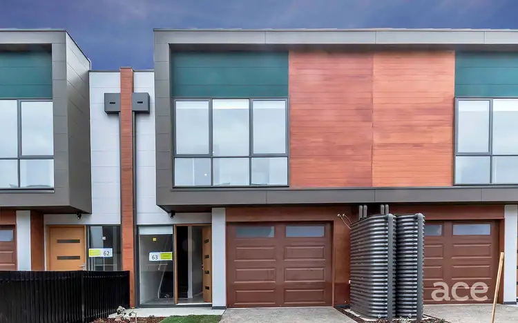 Second view of Homely townhouse listing, 14 Stonewood Circuit, Hadfield VIC 3046