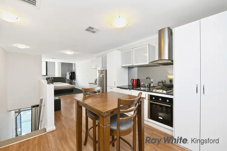 11A Lachlan Street