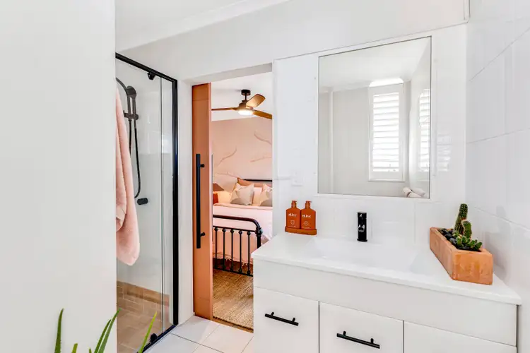 Sixth view of Homely unit listing, 2/15 Trackson Street, Alderley QLD 4051