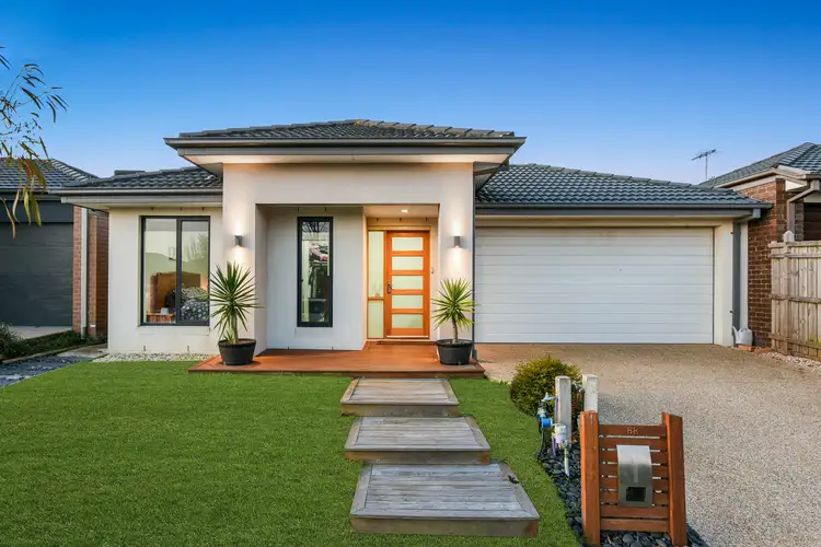 68 Elmtree Crescent, Clyde North VIC 3978