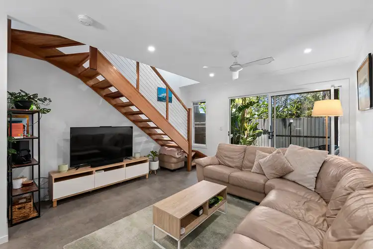 Second view of Homely townhouse listing, 2/7 Albert Street, Annerley QLD 4103
