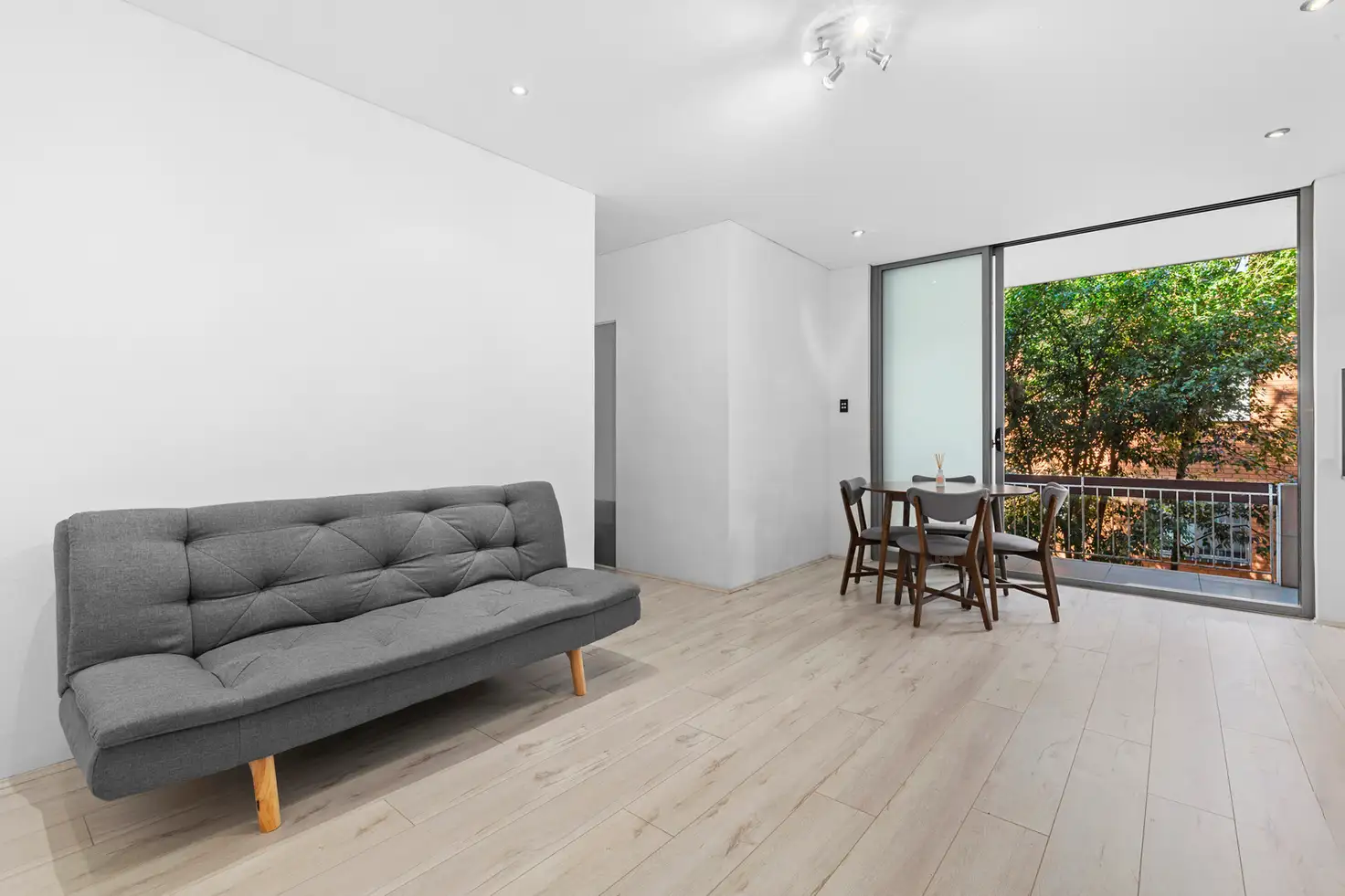 Main view of Homely unit listing, 2/8-10 King Edward Street, Rockdale NSW 2216
